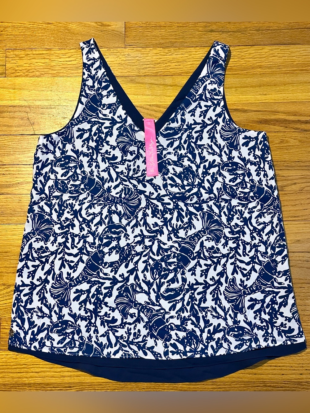 Lilly Pulitzer XS Florin in "Krillin It"  Lobster print/ reversible Navy blue